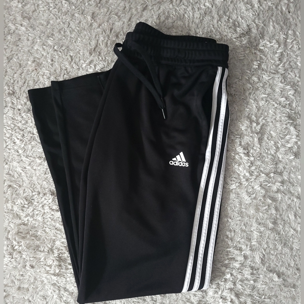 Adidas AEROREADY unisex joggers
